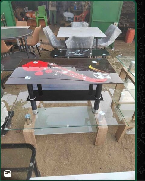 Table basse en verre design