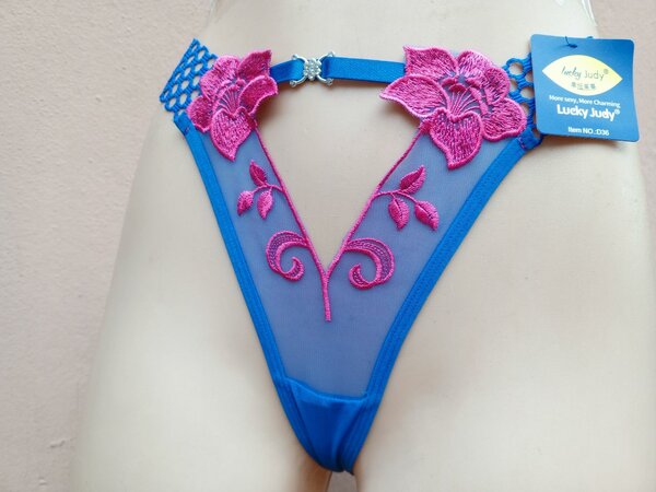 String dentelle sexy "Lucky Judy"