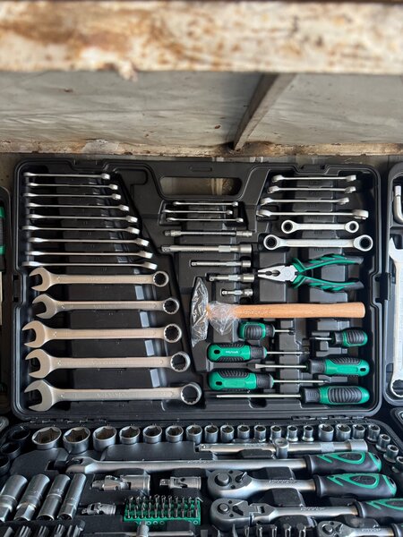 Набор инструментов AEROFORCE 202pcs