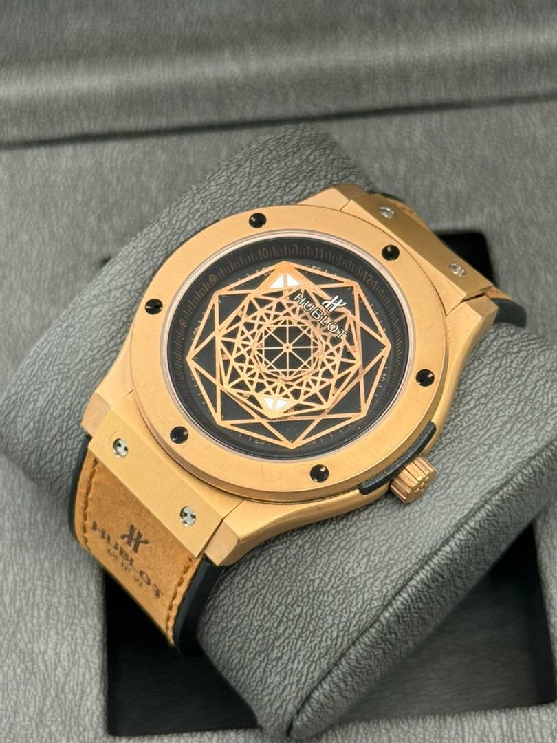 Montre de luxe moderne