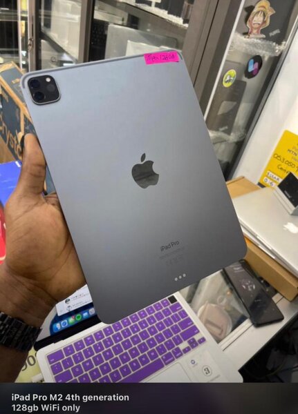 iPad Pro 4th Gen(M2)