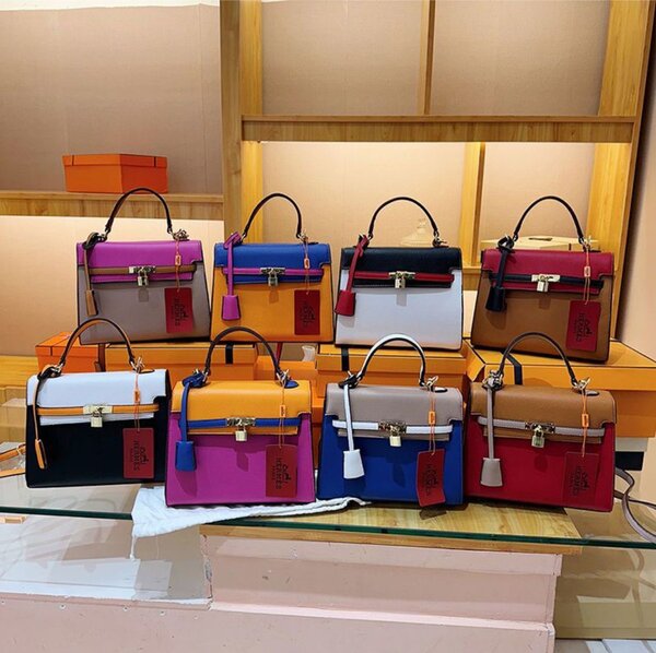 Sac à main élégant multicolore