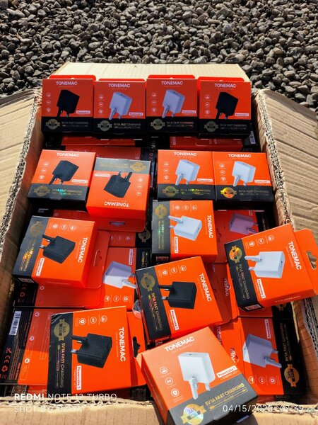 Original Fast Charger 12W Max