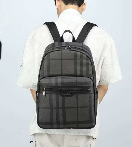 Sac à dos élégant noir