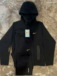 Ensemble de survêtement noir Nike