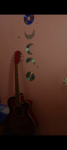 Guitare acoustique élégante