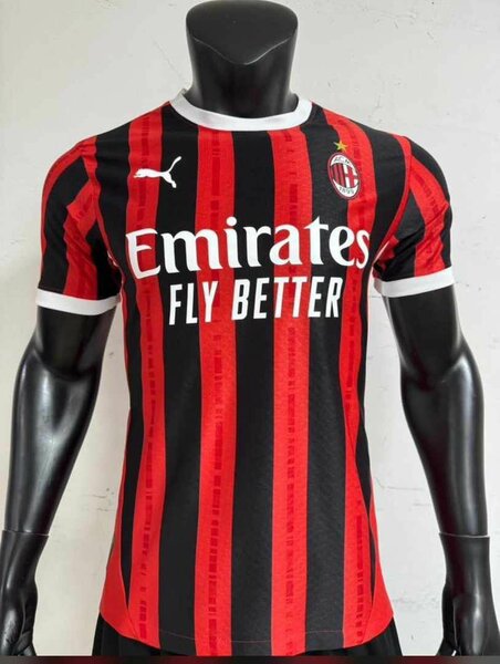 Les maillots sont disponibles