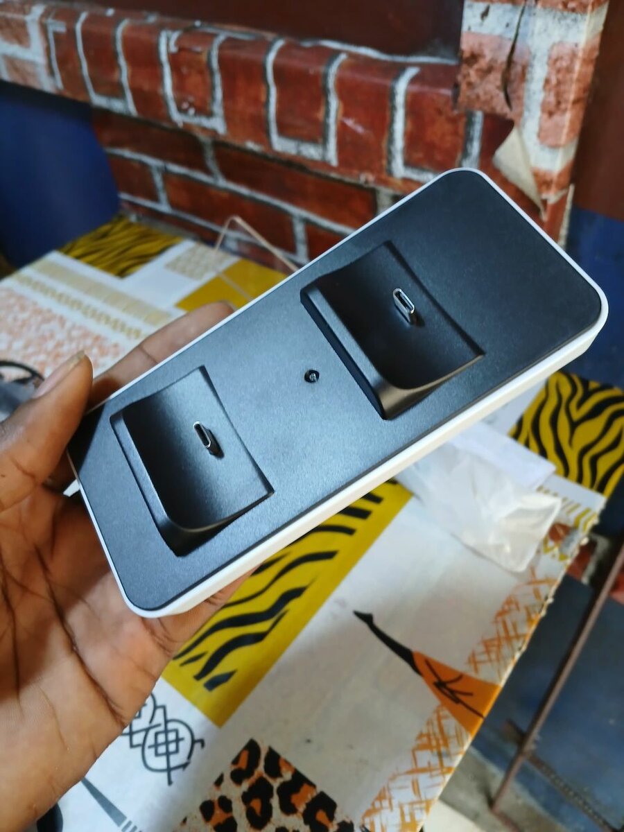 Station de charge pour Manette