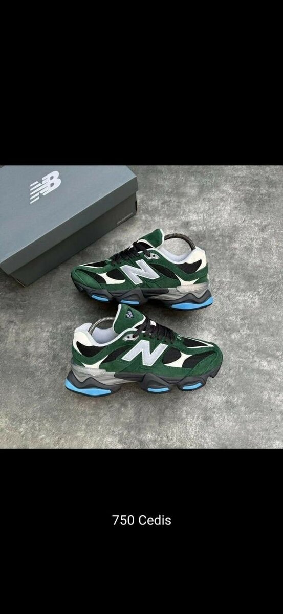 NEW BALANCE 9060