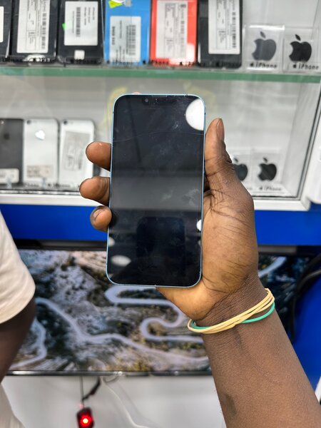 iPhone 13 Bleu 128 Go