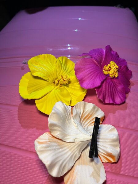 Fleurs artificielles pour cheveux