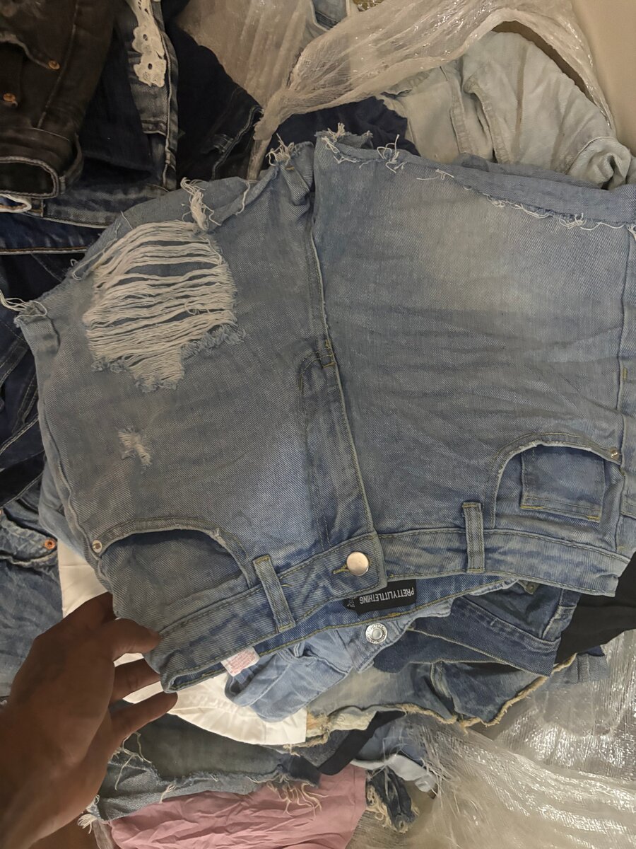 Shorts en denim déchiré