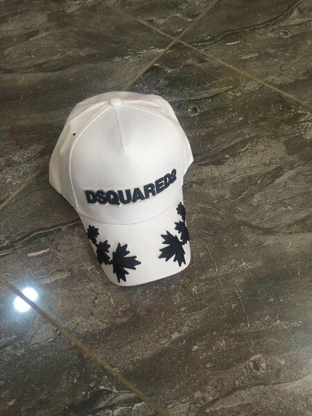 Casquette tendance Dsquared2