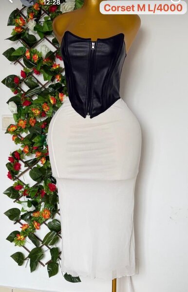 Corset élégant en dentelle