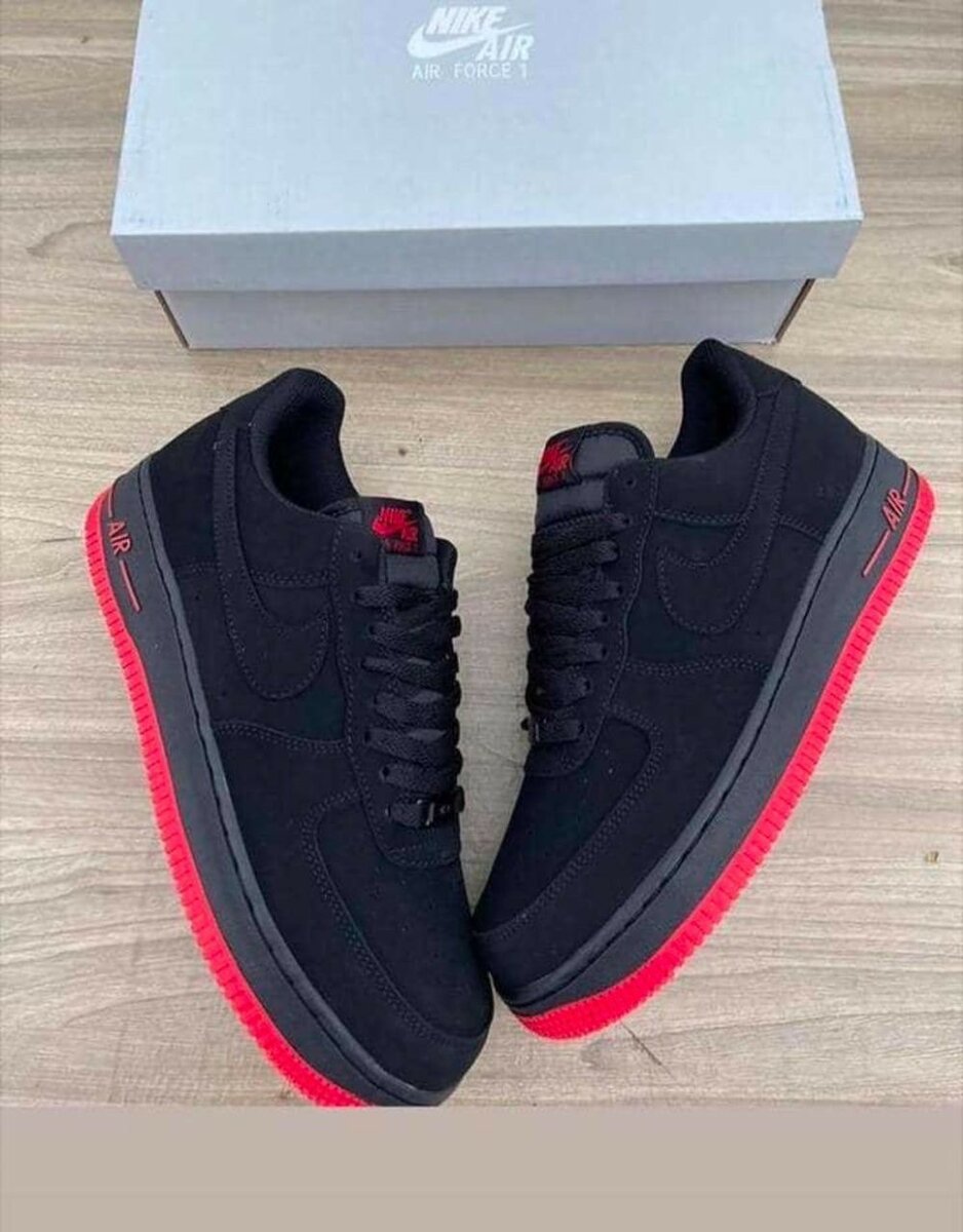 NIKE AIRFORCE RED AND BLACK