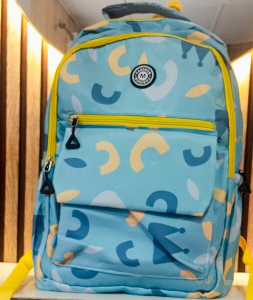 Sac à dos imprimé papillons