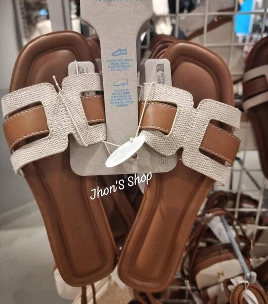 Sandales plates élégantes