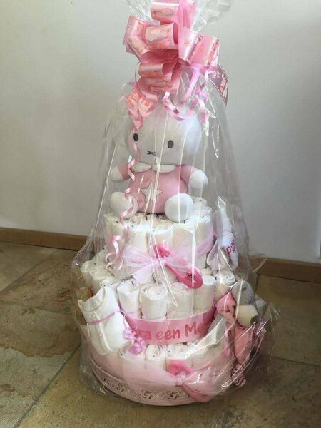 Gâteau de couches bébé