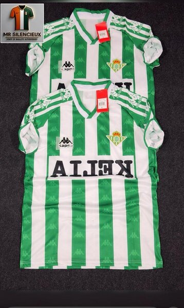 Maillots de football de club