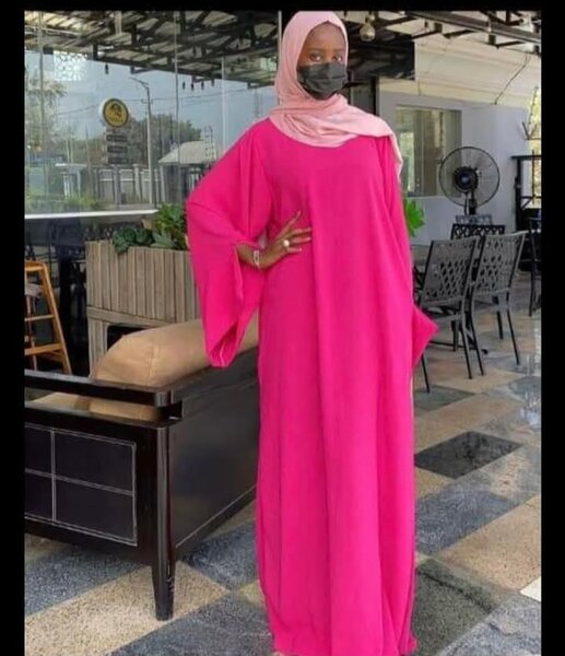 Robe longue rose élégante