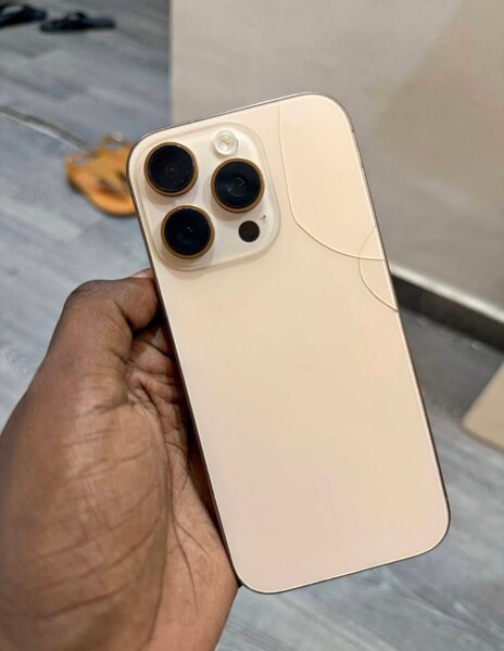 Smartphone avec écran Pro