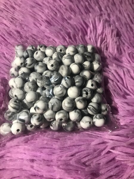 Perles colorées pour bijoux