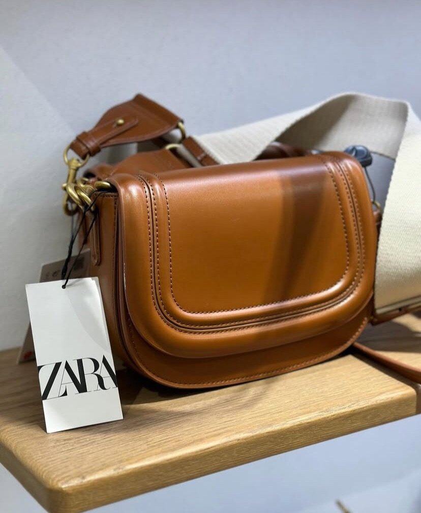 Sac bandoulière en cuir chic