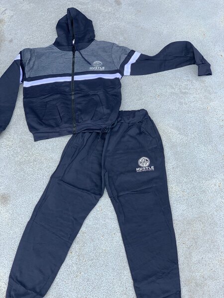 Hustle and motivate trucksutes k250