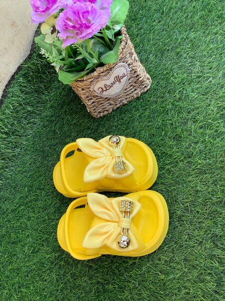 Girls Rubber sandals 3