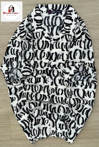 Chemise à motifs noir et blanc