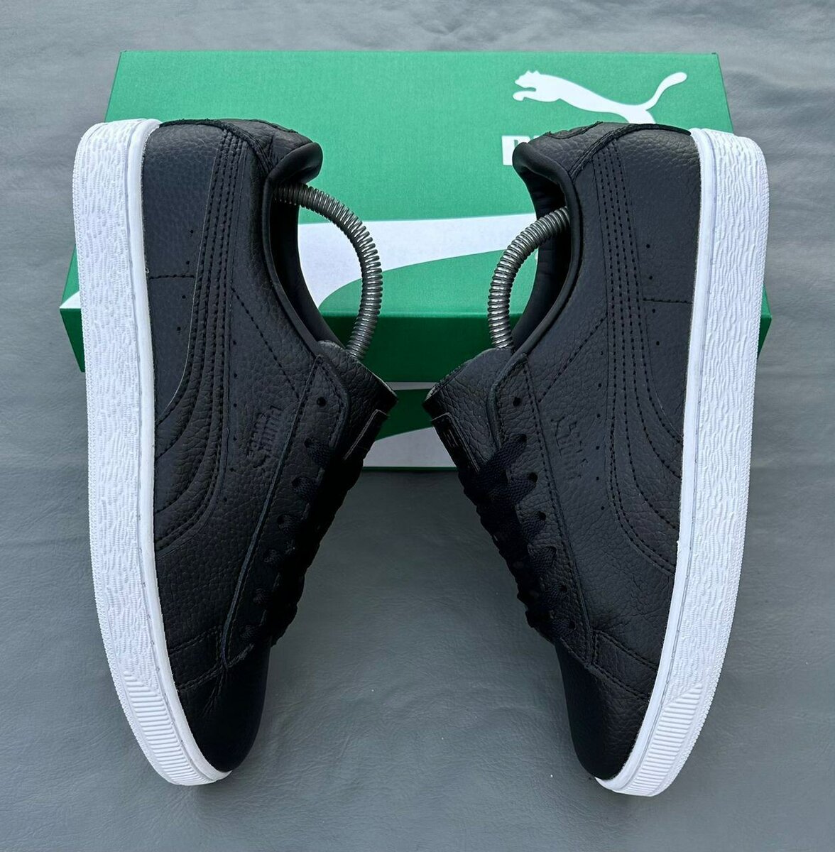 Chaussures Puma en cuir noir