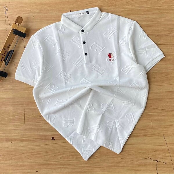 D.S plain Lacoste available