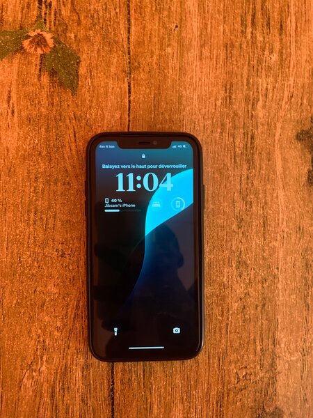 iPhone 11 Noir 64GB Débloqué