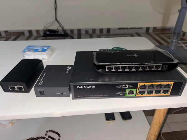 Switch réseau 8 ports Gigabit PoE