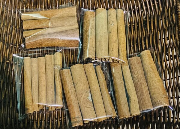 8 Bâtons de cannelle naturels