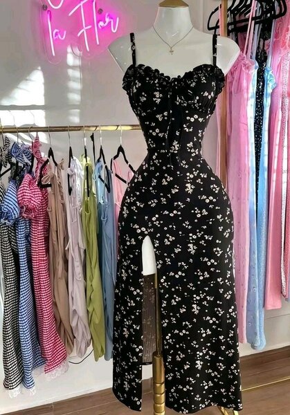 Robe longue fleurie élégante