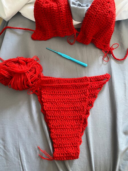 Bikini en crochet rouge