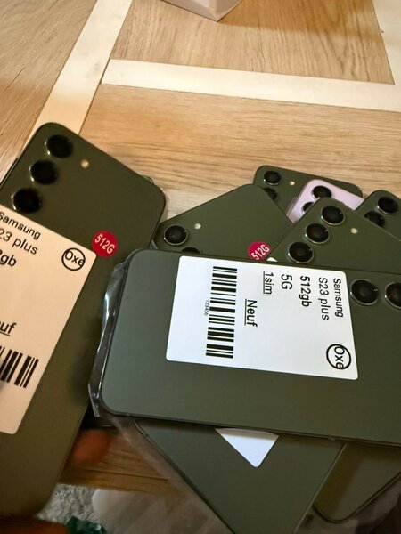 Samsung Galaxy S23 plus