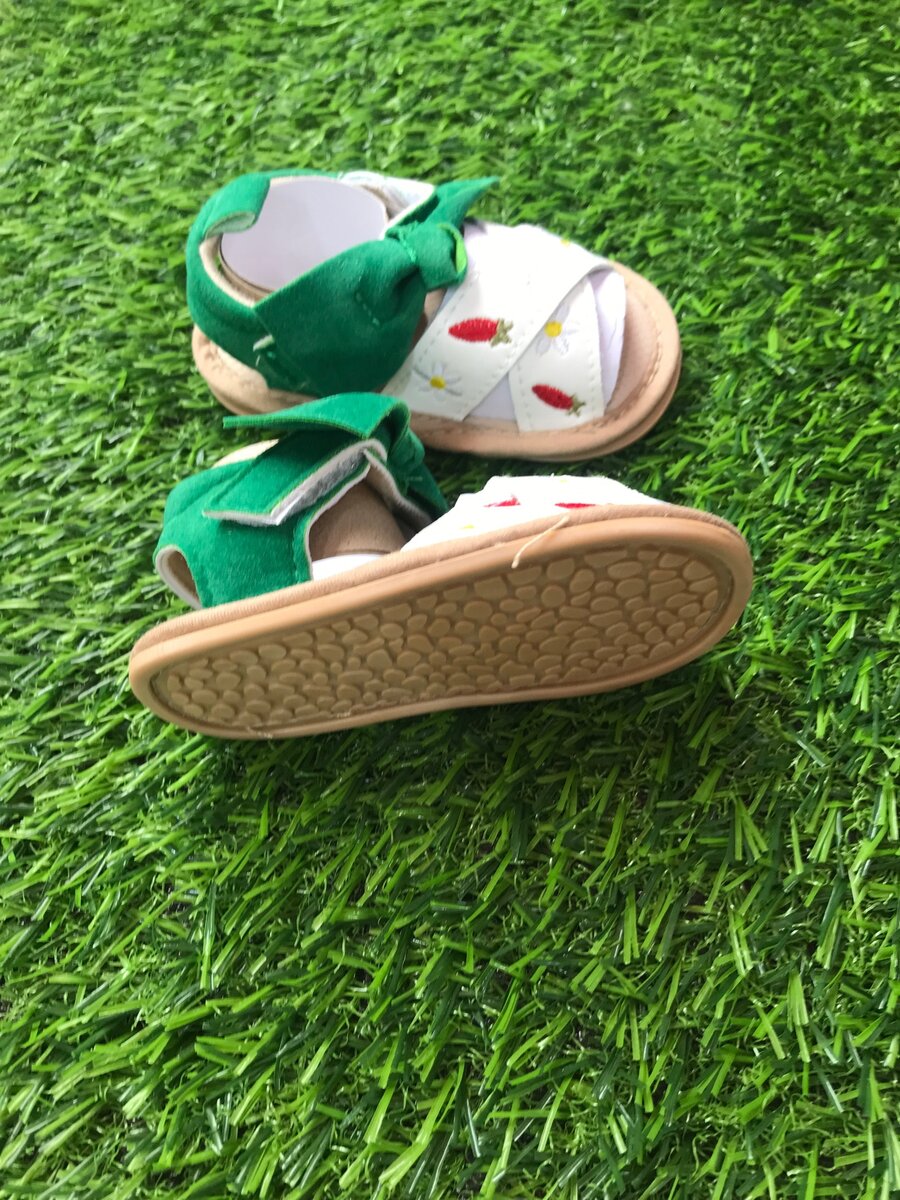 Baby sandals