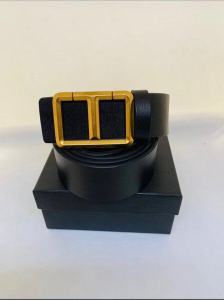 Ceinture en cuir nouveau