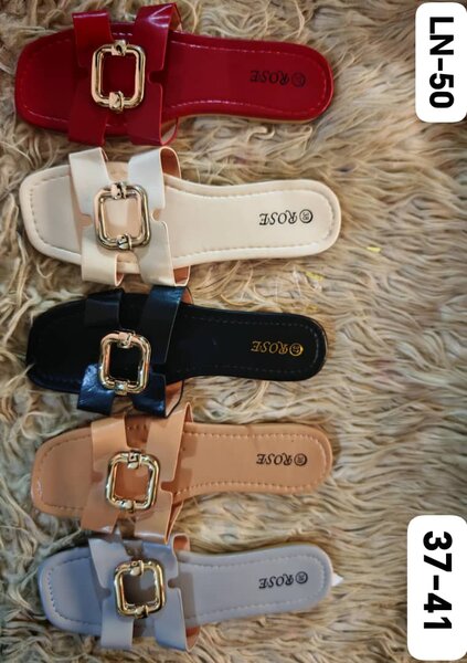 Sandales élégantes avec boucle