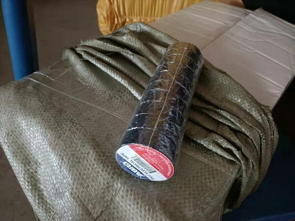 Ruban adhésif imperméable