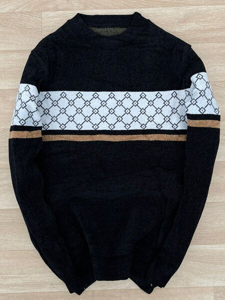 Pulls en laine à motifs géométriques