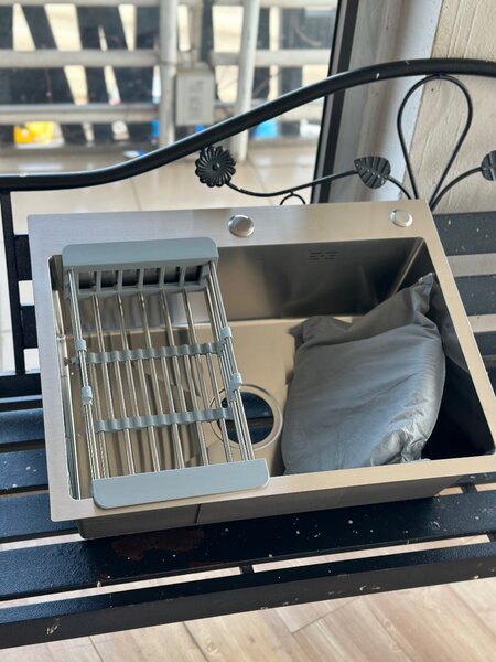 Black & Silver Kitchen Cabinet Sink With Pullout Faucet