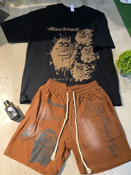 Ensemble T-shirt et Short Cartoon