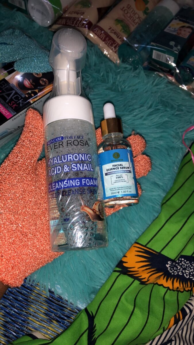 Mousse Nettoyante Acide Hyaluronique