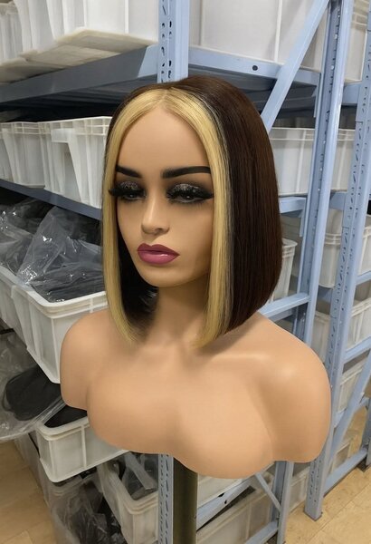 Perruque Carré Lisse Modèle Femme