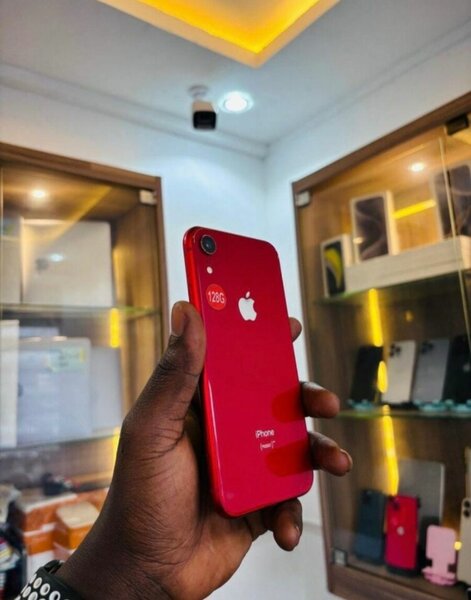 IPHONE Xr 128 gb