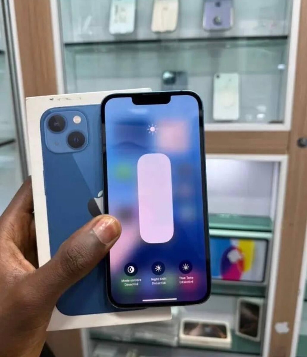 iPhone 13 Neuf Bleu 128 Go