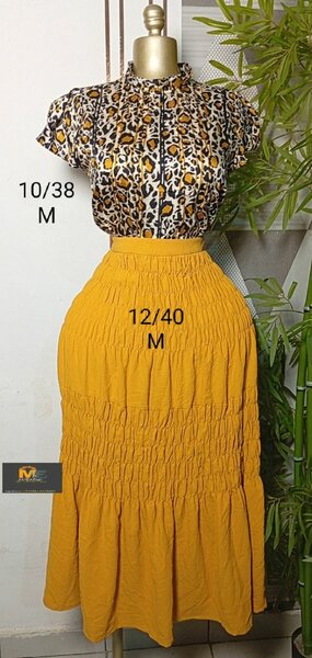 Ensemble jupe et chemisier léopard